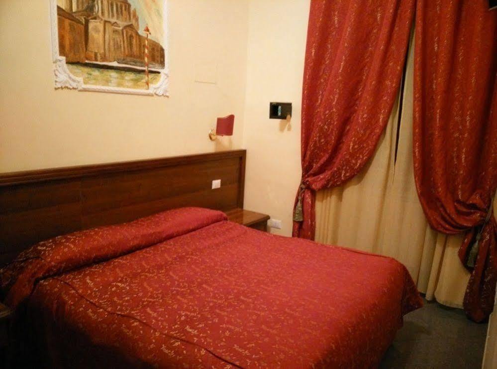 Bed & Breakfast Rudy Center Roma
